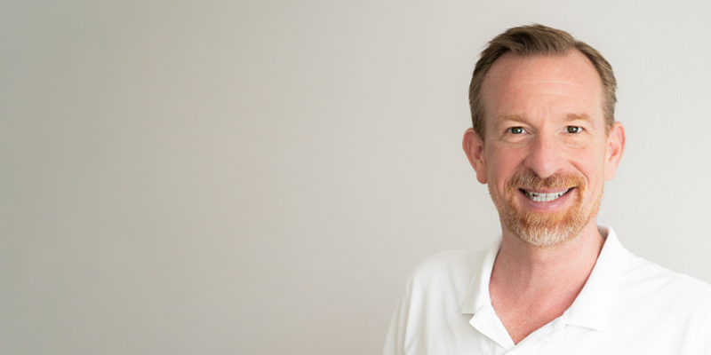 Dr. Henning Jahr